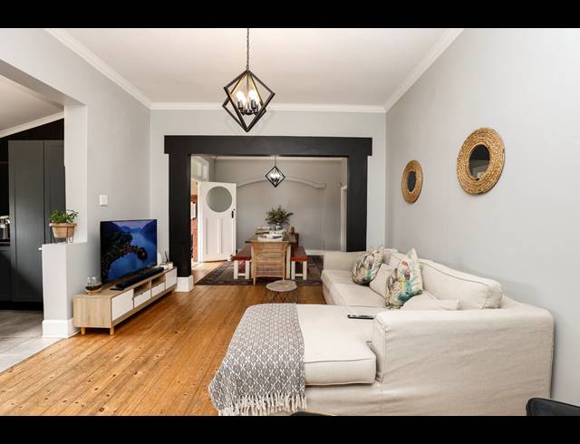 4 BEDROOM HOUSE FOR SALE IN GLENWOOD